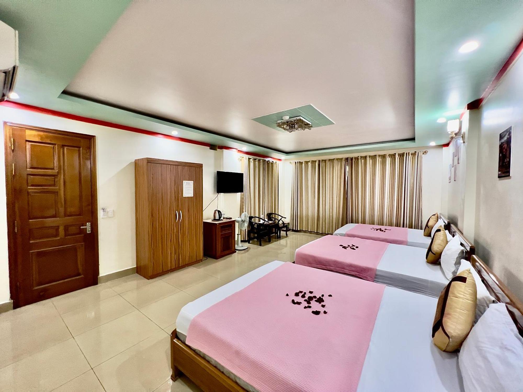 Manh Vuong Hotel Catba Dong Khe Sau 외부 사진